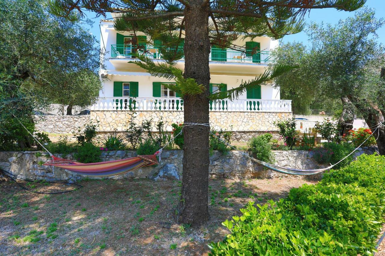 Fran Apartments Άγιος Σπυρίδωνας Εξωτερικό φωτογραφία